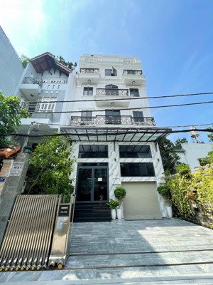 siêu tốt ! tòa nhà mặt tiền , hầm 6 lầu ,pccc đủ p. đa kao. q1. gía chỉ 46 tỷ tl