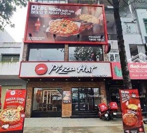 hiếm! cho thuê nhà mặt phố trung kính, dt 90m2 x 4t, mt 8m, vị trí kinh doanh đắc địa, thông sàn.