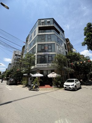 bán lô góc kinh doanh đa ngành cạnh chung cư đường 20 mét vỉa hè 5 mét vị trí độc tôn giá đàu tư