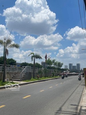 (tin thật) bán nhà 103m2 (5.2 x 22), ngay bình đông q8, nhà chủ xây tâm huyết, nhỉnh 5 tỷ