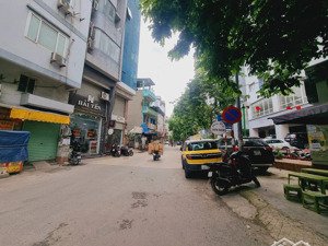 chính chủ bán nhà phố nguyễn khánh toàn 80m2, 4 thoáng, ôtô tránh, kinh doanh sầm uất giá 22tỷ7