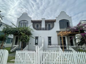 cần bán nhanh biệt thự song lập 8x20 nằm trên trục đường 16m giá 4.3 tỷ rẻ nhất dòng biệt thự
