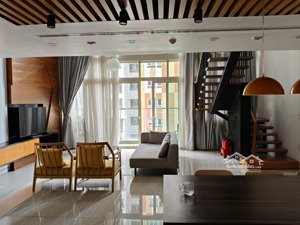 nhà tôi bán căn hộ chung cư tòa vinata tower khuất duy tiến, cầu giấy. 90m2 3pn giá 7 tỷ sổ đỏ sẵn