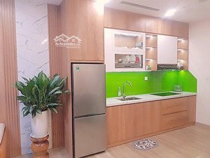 cho thuê sol forest ecopark, 58m2 đủ đồ (chỉ việc xách valy vào ở). giá thuê 8trieu/1th