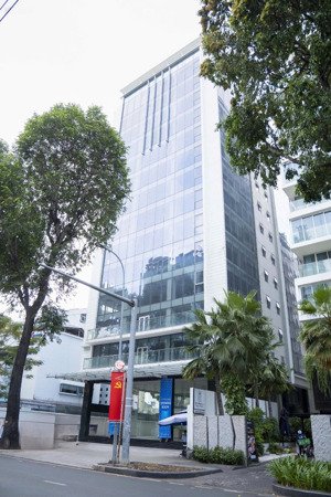 cho thuê sàn văn phòng 1.150m2 có cắt lẻ trong toà nhà hạng b+ trung tâm quận 3