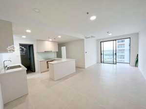 cần bán gấp căn 3pn view landmark 81 tầng đẹp giá 6.45 tỷ