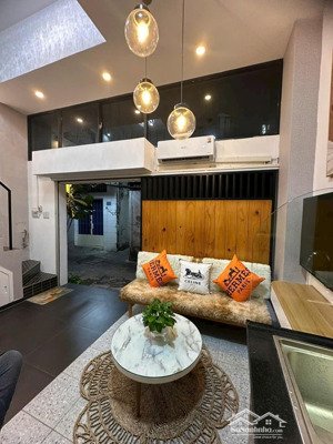 bán nhà hxh 2mt lạc long quân, p10, tân bình (5x11) căn góc 7 tỷ