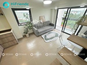 phòng trọ ban công siêu rộng full nội thất ngay khu cnc, ufm, fpt, hutech, lã xuân oai, lê văn việt