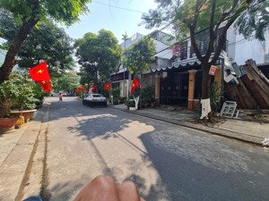 bán gấp lô đất đường thế lữ, sơn trà gần chợ an hải bắc, 111m2, giá 6,4 tỷ