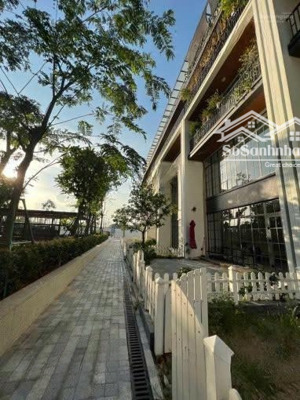 cho thuê shophouse matrix one, 180m2/tầng, giá 3xtr/tháng, lh: 