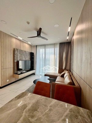 bán gấp h2 hoàng diệu quận 4 76m2 2pn 2wc chỉ 2 tỷ 300 triệu
