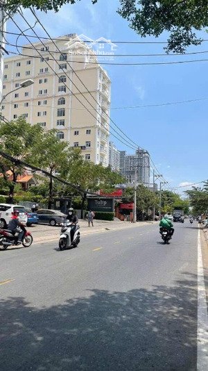 chdv 9 tầng, ngang 5.5m mặt tiền đường tân mỹ ngay đại học tài chính marketing chỉ 22 tỷ