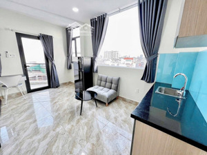 trống phòng ban công, tách bếp ngay phan xích long cho thuê