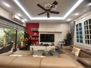 bán biệt thự phố trần quốc toản, hoàn kiếm 330m2, 3 tầng, mt 12m, chỉ 225 tỷ.