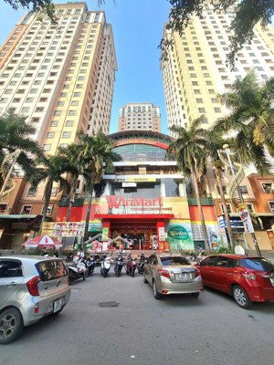 tiếp giáp kđt xa la - 5 tầng - thang máy - full nội thất - ngõ thông ô tô 7 chỗ đỗ cửa - 30m bãi xe