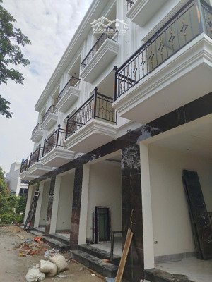 bán 40m2,5 tầng 4,15 tỷ đồng mai (yên nghĩa) hà đông