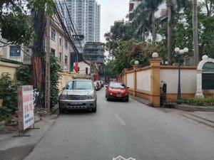 bán nhà mặt phố trần cung- cổ nhuế-bắc từ liêm -kinh doanh- dt 15,7m2.c4 giá 2,6 tỷ