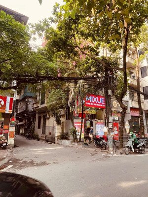 cho thuê nhà mặt phố linh lang 100m x 4 tầng mặt tiền 6m giá thuê 50tr lh em điện kẻo lỡ mặt bằng !