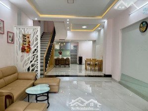 cho thuê nhà 3 tầng mới keng full nội thất xịn- trung tâm phố hàn- sơn trà
