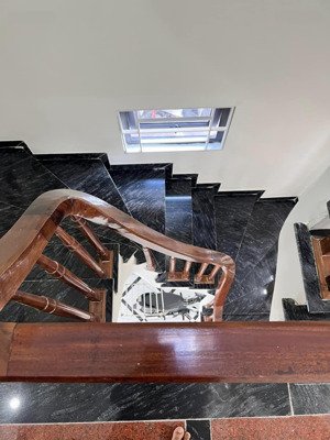 chính chủ cần cho thuê nhà liền kề kđtm đại kim ( 60m2x 4 tầng) oto đỗ cửa lh 