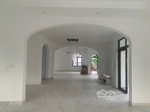 cho thuê mặt bằng kinh doanh siêu đẹp 2 mặt tiền đường song hành, phường an phú, quận 2