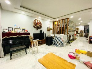 siêu phẩm 4 tầng jamona city đào trí quận 7 ngang 7.5m đường trước nhà 20m chào 18.5 t tl