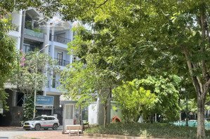 bán nhà giáp kdc him lam, lotte mart, 5x20m, tiện xây mới, chỉ 8 tỷ 4 --- lh mr thành