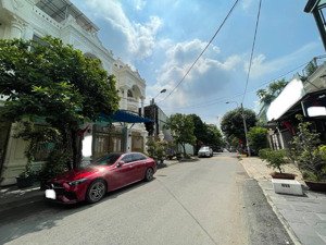 bán nhà biệt thự 119m2 - đường nguyễn hữu dật, quận tân phú