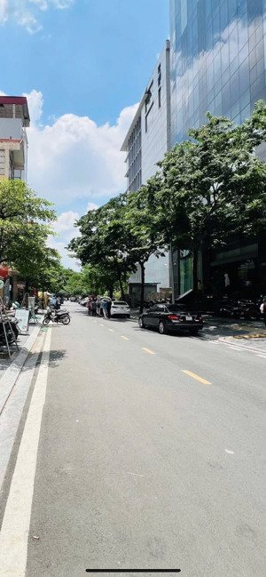 chỉ 1 triệu đô - bán nhà mặt phố duy tân cực hiếm diện tích: 50m | mặt tiền: 4m