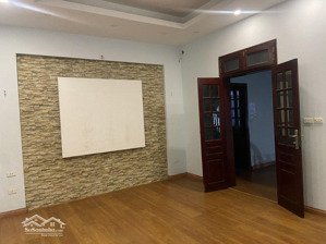 cho thuê nhà phố vọng, ô tô đỗ, lô góc. diện tích 50m2 x 4 tầng. mặt tiền 4,5m. giá 17 triệu