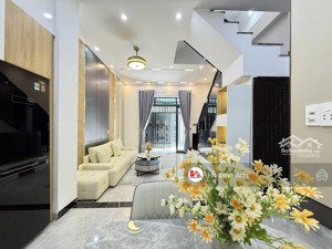 bán nhà 3 tầng 3 mê kiệt 114 lê độ thanh khê