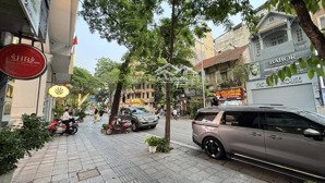 mặt phố tuệ tĩnh 5tầng 68m2 vỉa hè rộng kinh doanh đỉnh chỉ 23 tỷ gọi 