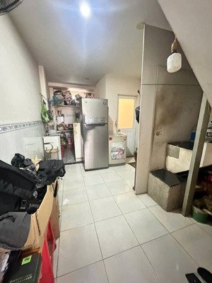 nhà hẻm 5m thông hòa bình, tân phú 4x18m 1 lầu cũ sổ riêng giá 5.2 tỷ tl lh 