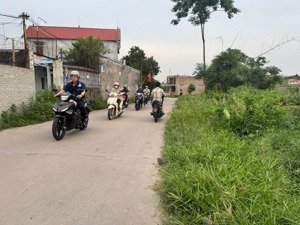 cần bán gấp lô đất trung tâm tp.phổ yên giá chỉ 1,8 tỷ!
