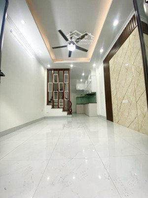 cần bán gấp nhà đẹp như người yêu cũ, nhìn là nhớ, ở là mê! 32m 5,7tỷ