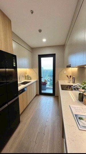 trực tiếp cđt the charm bán quỹ căn tầng đẹp, giá tốt so với thị trường