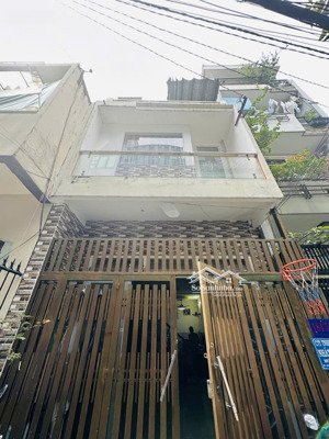 bán nhà 42,5m2 nguyễn trọng tuyển tân bình gần sân bay tân sơn nhất, giá 3,7 tỷ