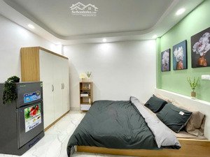 cho thuê phòng studio 25m full nội thất ngõ 105 láng hạ giá 4.4 triệu/tháng
