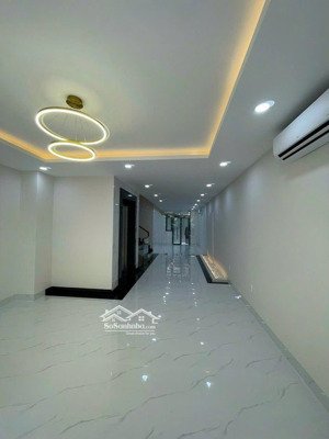 cho thuê nhà kđt him lam sàn trống 5 tầng có thang máy giá cho thuê 74 tr lh 