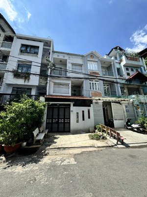 bán nhà hẻm 363 bình lợi thiết kế đẹp sang trọng hẻm nhựa 12m có vỉa hè phường 13, bình thạnh