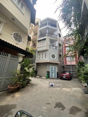 bán nhà chdv hẻm xe tải, căn góc 2 mặt tiền, ngang 5m, 8 phòng chdv, sẵn dt 32 triệu/ thg