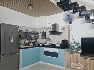 em cho thuê căn officetel chung cư sky 9 đường liên phường, quận 9 có đầy đủ nội thất lh 