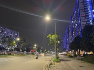 chỉ nhỉnh 24 tỷ sở hữu mặt phố - mặt công viên - mặt hồ điều hoà - tđc ngọc thuỵ - hiếm.