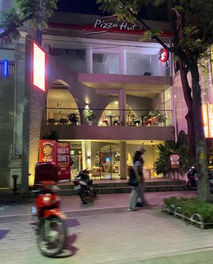 cho thuê nhà mặt phố nguyễn văn lộc. tổng diện tích 400m2_mặt tiền 5m. vị trí đẹp