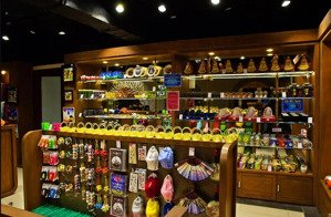 cho thuê cửa hàng riêng biệt mặt phố lương ngọc quyến - dt 50m2 - mt 5m - kinh doanh mọi loại hình