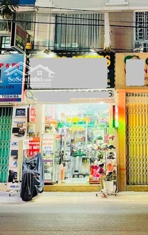 cho thuê mb 60m2 mặt tiền đường hậu giang, ngang 3m3 x 12m, nở hậu 6m. điện nước, lối đi riêng.