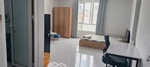 cho thuê phòng rộng 30m2 cửa sổ thoáng thảo điền quận 2. lh chính chủ 