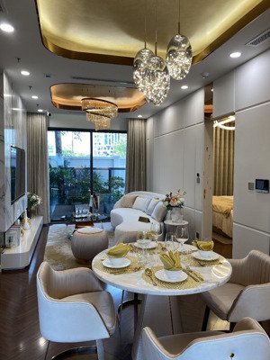 căn hộ 100m2 golden crown ngã tư lê hồng phong và nguyễn bình khiêm