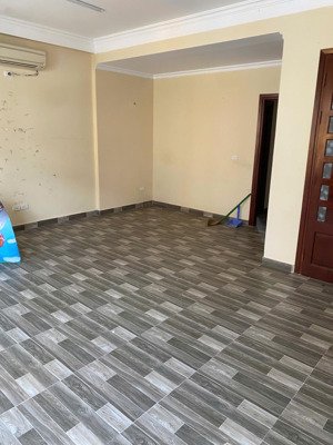 cho thuê mp lương thế vinh, thanh xuân 60m, 7 tầng thông sàn, thang máy,đh đầy đủ giá chỉ 43tr