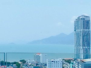[duy nhất! - sang nhượng 2,2 tỷ] tầng cao - view trọn biển - full nội thất - lời ngay 200 triệu